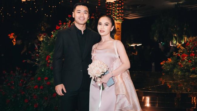 Sudah Move On, Elina Joerg Akhirnya Go Public dengan Arvin Lourentino