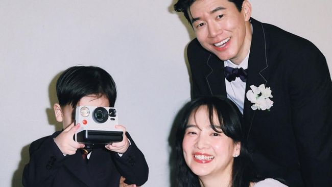 Kisah Cinta Kim Mu Yeol Teach You a Lessons Disorot Lagi, Bucin Maksimal!