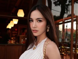 Lirik Lagu Batasi Rasa - Mahalini