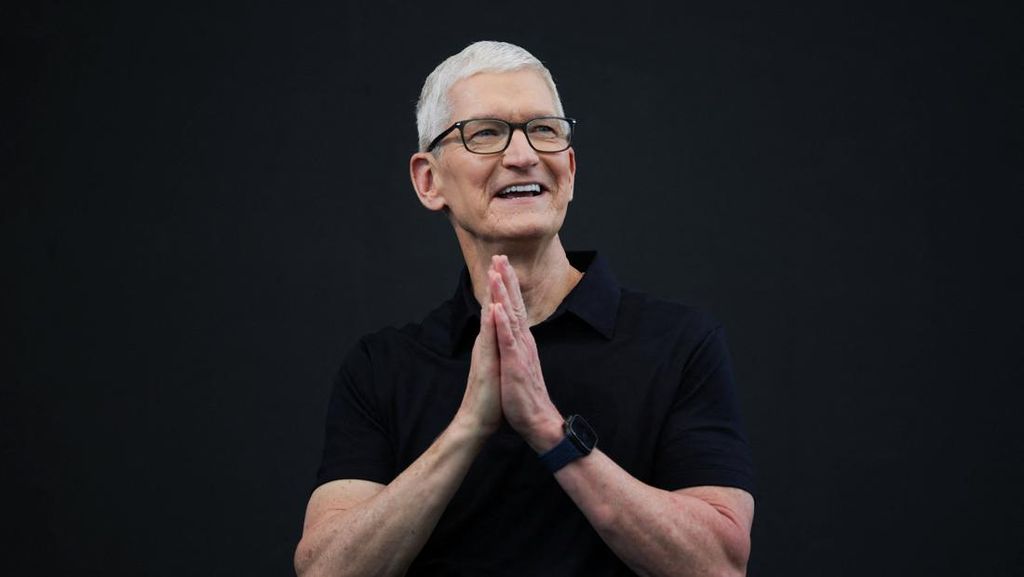 Kunjungi China, Tim Cook Bahas Soal Manufaktur Hingga Ekspansi Bisnis