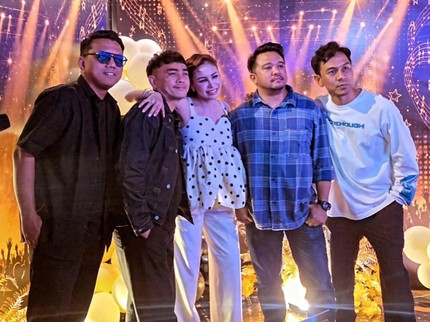 Suami Beri Surprise Tak Terduga untuk Momo saat Ultah, Reunian Bareng Geisha