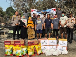 Polda Sumsel Salurkan Bantuan untuk Korban Kebakaran di Prabumulih