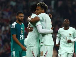 Soccer Football - International Friendly - France v Northern Ireland - Decathlon Arena Stade Pierre-Mauroy, Villeneuve-d'Ascq, France - June 8, 2026 France's Michael Olise celebrates scoring their second goal with Desire Doue REUTERS/Sarah Meyssonnie