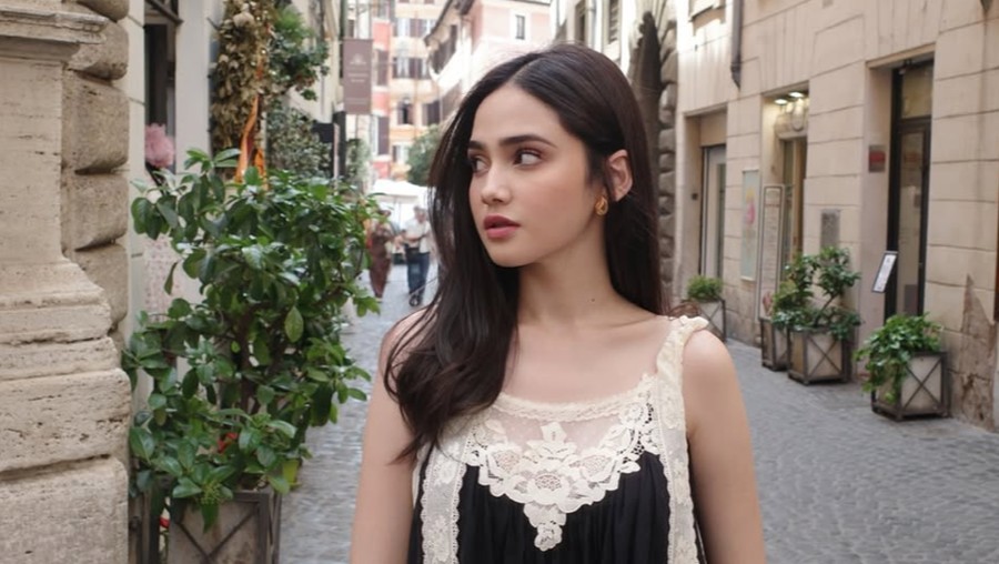 Syifa Hadju