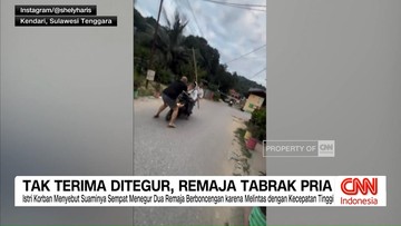 VIDEO: Viral, Tak Terima Ditegur, Remaja Tabrak Pria