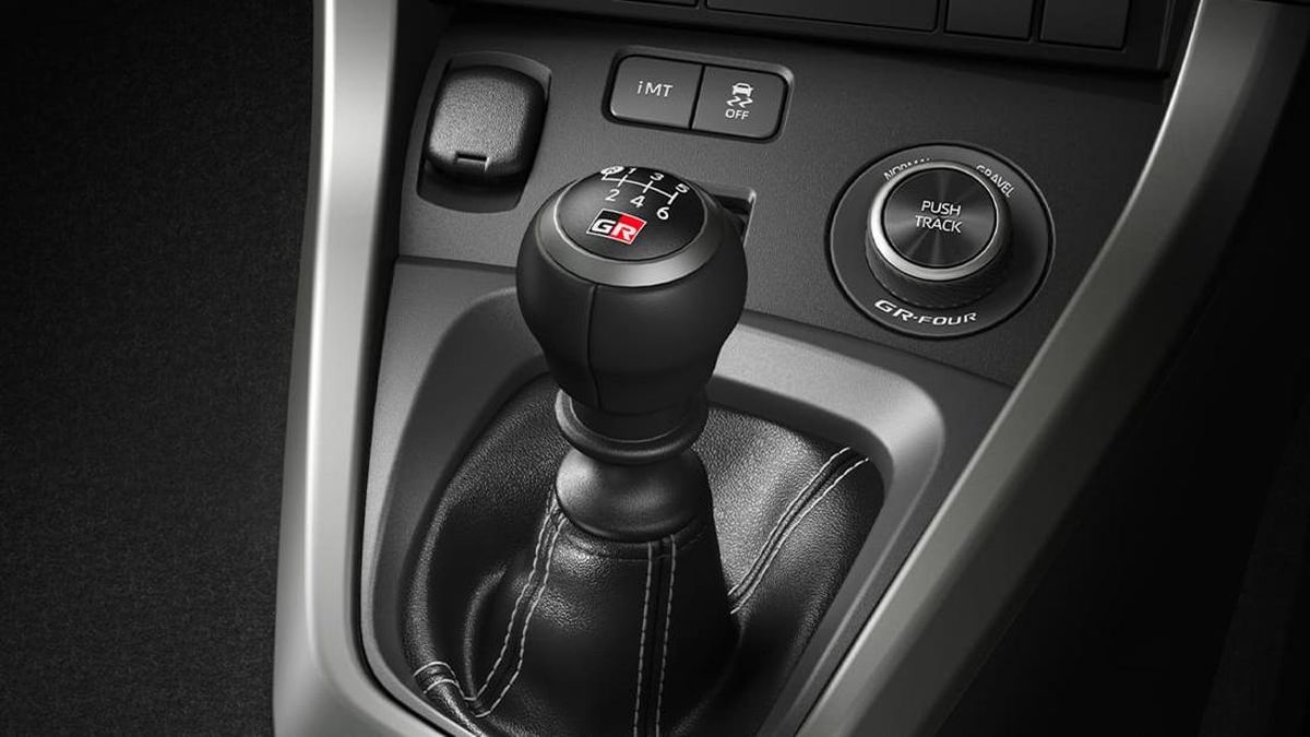Toyota Bikin Paten Transmisi Manual Buat Mobil Listrik