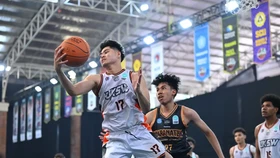 UKSW mengalahkan Maranatha pada Basketball Campus League The Nationals, Selasa (9/6).