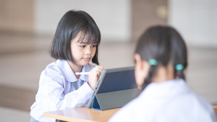 AI Gantikan Peran Guru di Sekolah