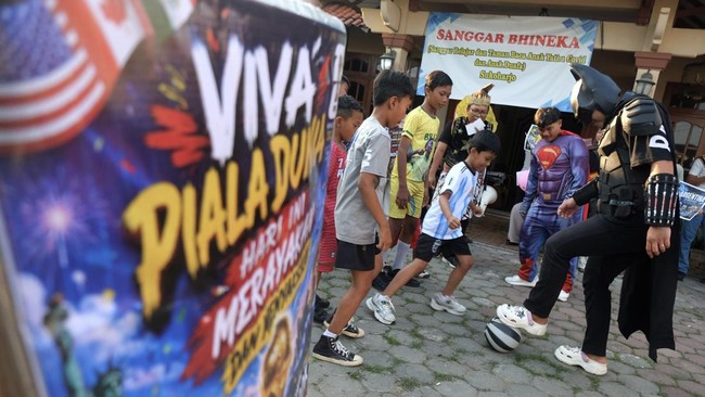 Gempita Piala Dunia di Penjuru Nusantara
