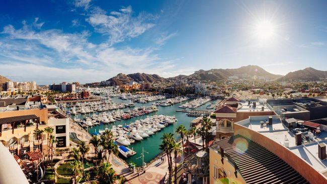 Cabo San Lucas di Meksiko, salah satu destinasi terkenal favorit selebriti Hollywood.