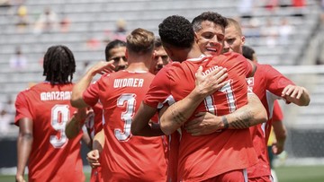 Mengerikan, Base Camp Swiss Dikelilingi Zona Berba