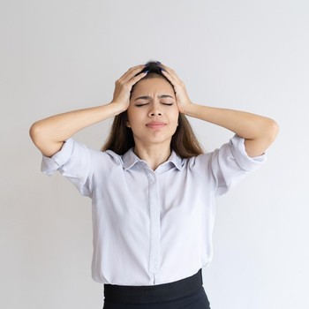 Jangan Abaikan, Ini 7 Gejala Fisik yang Menandakan Kamu Sedang Stres