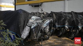 Wakil Ketua Komisi IX DPR Yahya Zaini setuju motor listrik BGN dihibahkan ke guru honorer.