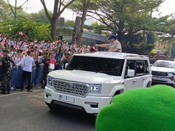 Ribuan Pelajar Sambut Prabowo di Lampung, Ini Kata Kadisdik