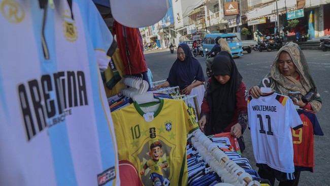 Gempita Piala Dunia di Penjuru Nusantara