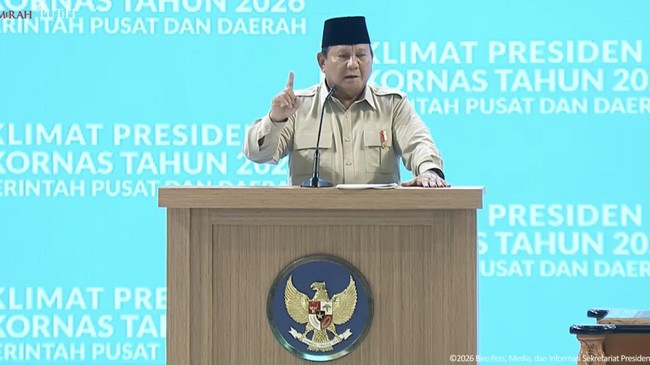 Presiden Prabowo Subianto membuka Musyawarah Nasional Ke-XVIII Himpunan Pengusaha Muda Indonesia di Kota Bandar Lampung, Lampung, Rabu (10/6/2026). Saat membuka sambutannya, Prabowo mengaku memiliki kedekatan dengan HIPMI.