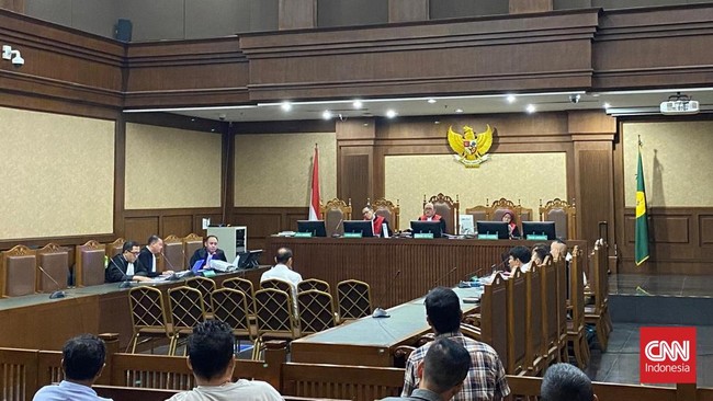 Jaksa Ungkap Chat H-1 OTT, Pejabat Bea Cukai Sudah Curiga Diintip KPK