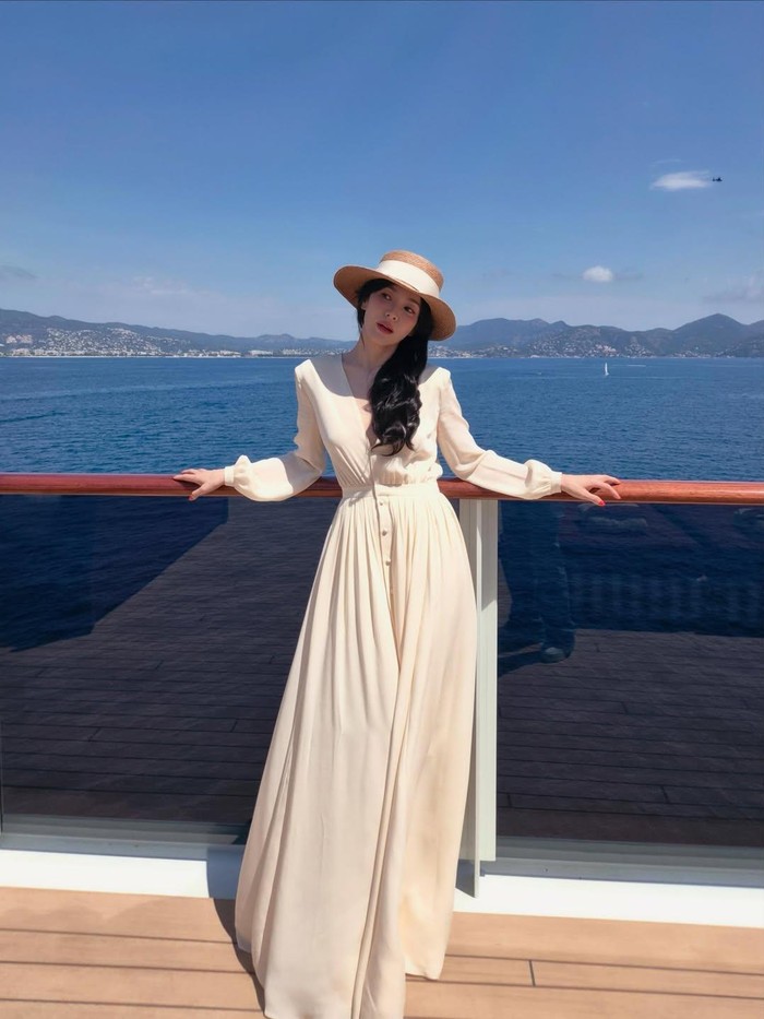 Bagaimana penampilan Song Hye Kyo kali ini menurut kamu, Beauties?/ Foto: instagram.com/kyo1122