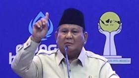 Kelakar Prabowo: Terus Awasi RI Meski Sudah Dipanggil Yang Mahakuasa