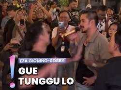 Video: Momen Eza Gionino Tonjok Roby Tremonti usai Disinggung Masa Lalu