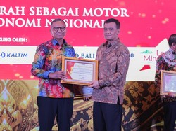 Ahmad Luthfi Dinobatkan Sebagai Tokoh Penggerak UMKM dan Ekonomi Kreatif