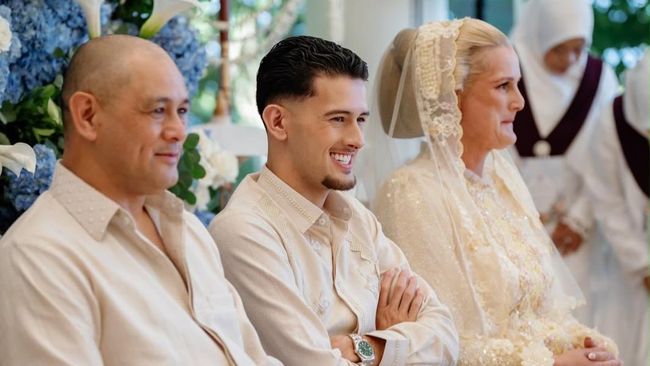 Resmi Mualaf, Justin Hubner Gelar Pengajian Jelang Nikahi Jennifer Coppen