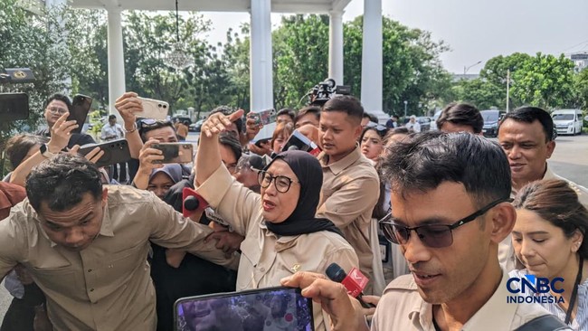 Bos BGN Nanik Deyang Merapat ke Istana, Bawa Kabar Gembira Soal MBG!