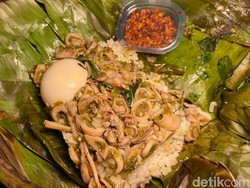 Liwet Bakar Derajat: Nasi Bakar Ayam dan Sambal Cumi Rp 19 Ribuan di Ciledug