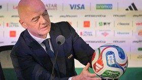 Presiden FIFA Gianni Infantino menyampaikan keterangan kepada wartawan pada sehari menjelang pembukaan Piala Dunia 2026 di Stadion Azteca, Mexico City, Meksiko, Rabu (10/6/2026). Gianni mengapresiasi kesiapan pemerintah Meksiko dalam mempersiapkan Pi