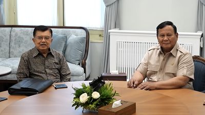Presiden Prabowo Terima Wakil Presiden ke-10 dan ke-12 RI Jusuf Kalla, Istana Merdeka, 11 Juni 2026.