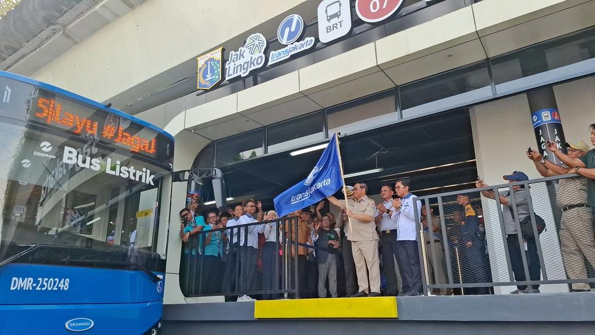 Pramono Ingin Kenaikan Pengguna Transportasi Umum Jadi Kado HUT DKI