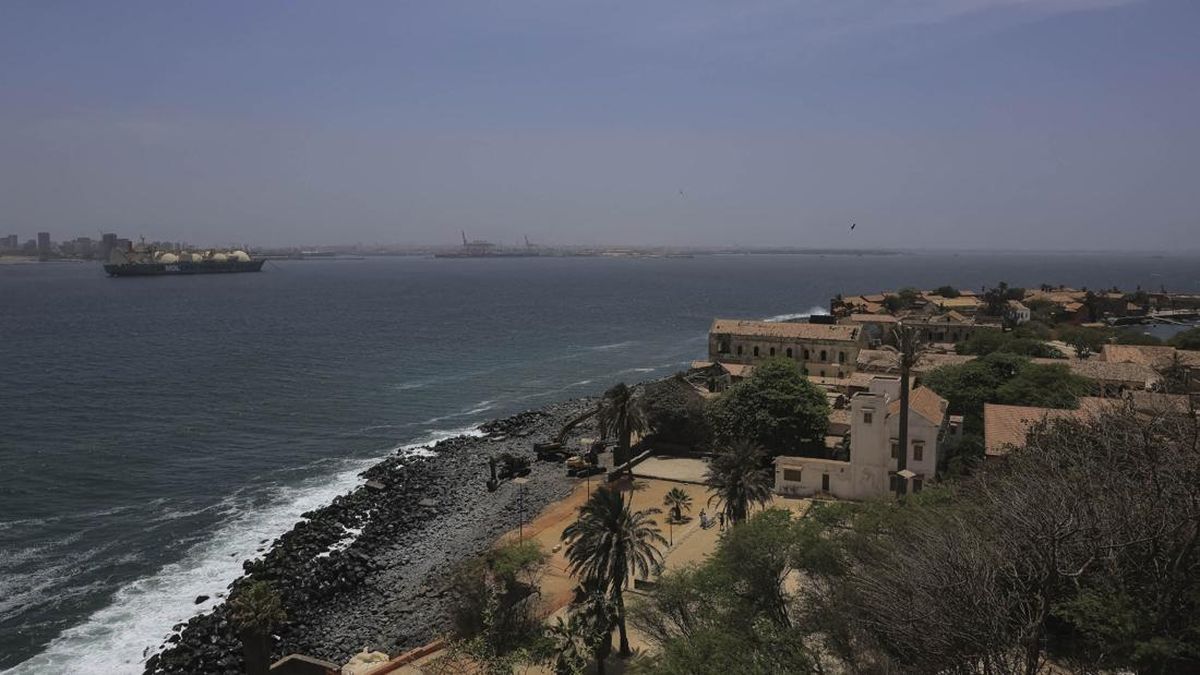 FOTO: Pulau Cantik di Senegal yang Menyimpan Luka 20 Juta Jiwa