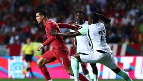 Soccer Football - International Friendly - Portugal v Nigeria - Estadio Dr. Magalhaes Pessoa, Leiria, Portugal - June 10, 2026 Portugal's Cristiano Ronaldo in action with Nigeria's Calvin Bassey REUTERS/Rodrigo Antunes