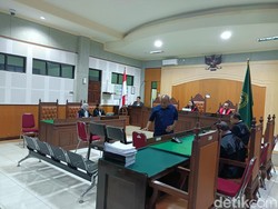 Anggota DPRD-Penyedia Dituntut 2 Tahun Bui Kasus Korupsi Mukena-Sarung