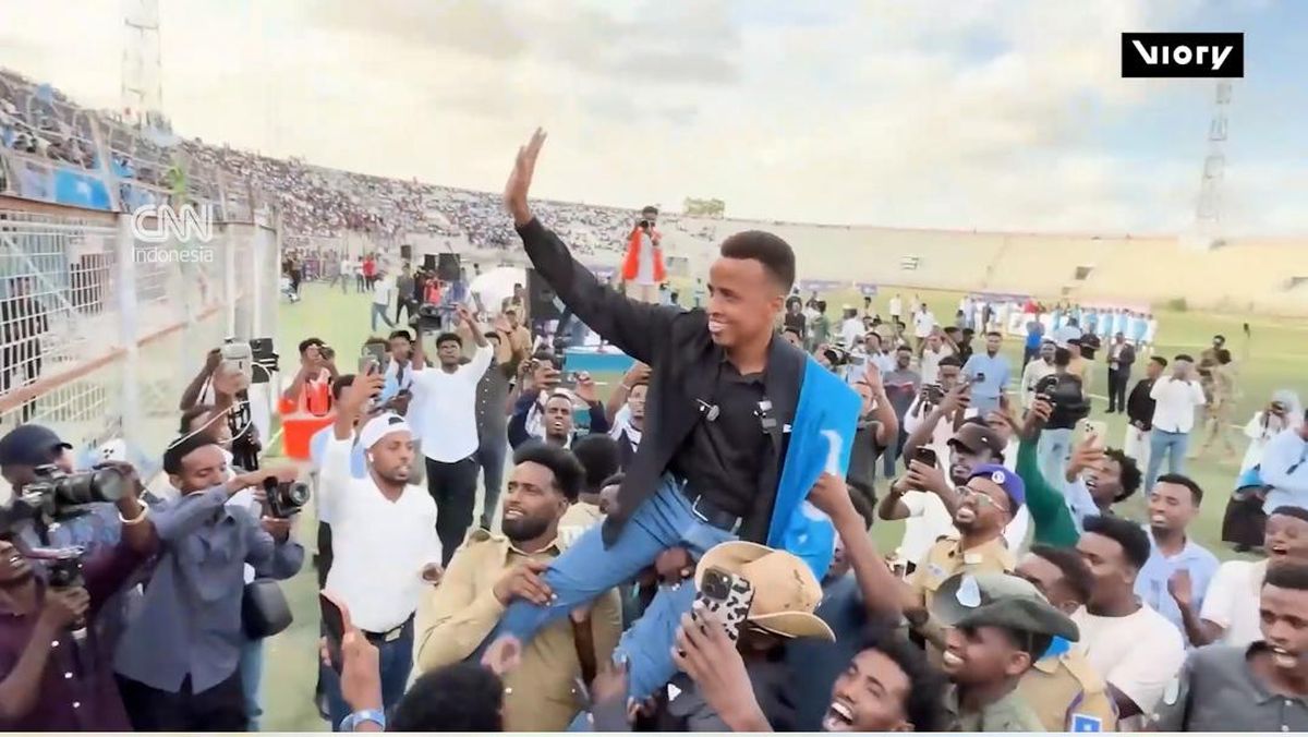 Momen Wasit Somalia Artan Disambut Meriah Usai Ditolak Masuk As