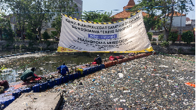 Surabaya Jadi Contoh Nasional Program Cegah Sampah Plastik ke Laut