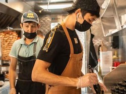 Baru Kerja 3 Jam, Pergawai di Restoran Cepat Saji Langsung Dipecat!