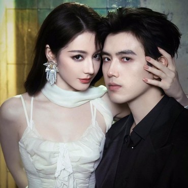 Bukti Ini Bikin Dilraba Dilmurat Dikabarkan Pacaran dengan Chen Feiyu