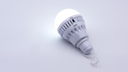 5 Rekomendasi Lampu LED Emergency, Cadangan saat Kena Pemadaman Listrik