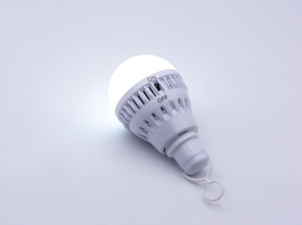 5 Rekomendasi Lampu LED Emergency, Cadangan saat Kena Pemadaman Listrik