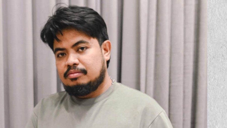 Indah Istri Rigen Rakelna Melahirkan Anak Keempat