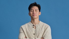 Kim Mu-yeol untuk glam photo Teach You a Lesson (2026).