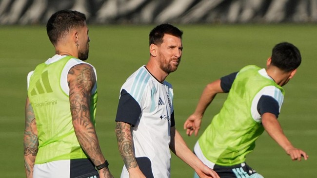 Soccer Football - FIFA World Cup 2026 - Argentina Training - Sporting KC Training Centre, Kansas City, Kansas, U.S. - June 11, 2026 Argentina's Lionel Messi during training IMAGN IMAGES via Reuters/Denny Medley
