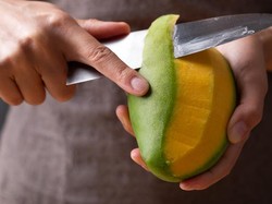 5 Kulit Buah yang Bisa Dikonsumsi dan Ternyata Kaya Nutrisi