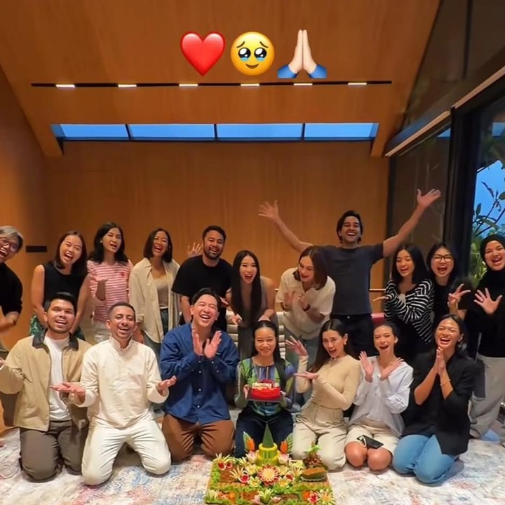 <p>Penyanyi Yura Yunita kembali mencuri perhatian banyak pasang mata dalam beberapa waktu terakhir. Bukan karena karya musik terbarunya, melainkan unggahan yang memperlihatkan salah satu sudut di rumah barunya. (Foto: Instagram @yurayunita)</p>