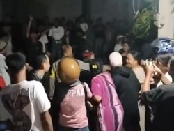 2 Lurah di Kendari Digerebek Pesta Miras Bareng Wanita di Kantor Kelurahan