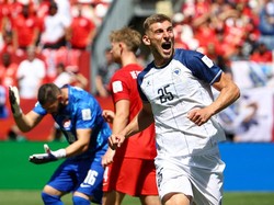 Soccer Football - FIFA World Cup 2026 - Group B - Canada v Bosnia and Herzegovina - Toronto Stadium, Toronto, Canada - June 12, 2026 Bosnia and Herzegovina's Jovo Lukic celebrates scoring their first goal REUTERS/Claudia Greco     TPX IMAGES OF THE D