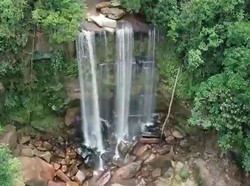 Pesona Riam Setegung, Wisata Air Terjun dan Canyoneering di Landak