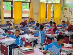 Sekolah Terluar Terbantu Internet Gratis Pemerintah, Tapi...