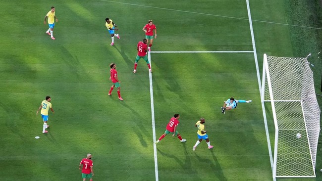Soccer Football - FIFA World Cup 2026 - Group C - Brazil v Morocco - New York/New Jersey Stadium, East Rutherford, New Jersey, U.S. - June 13, 2026 Brazil's Vinicius Junior scores their first goal REUTERS/John Sibley